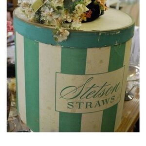 Vintage 1940 or 1950 Stetson Straws hat box